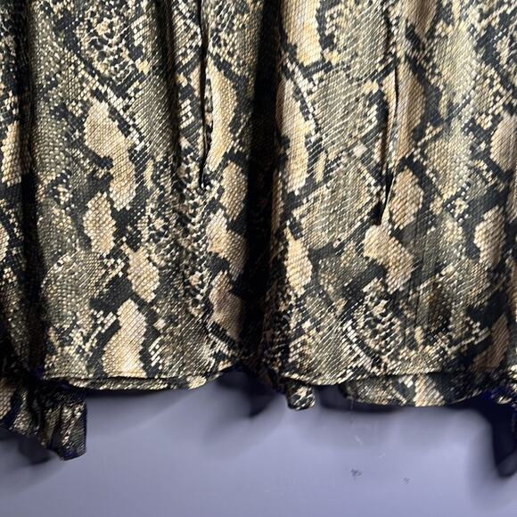 H&M Snakeskin Sheer Long Sleeve Blouse Size 2 - Picture 5 of 7